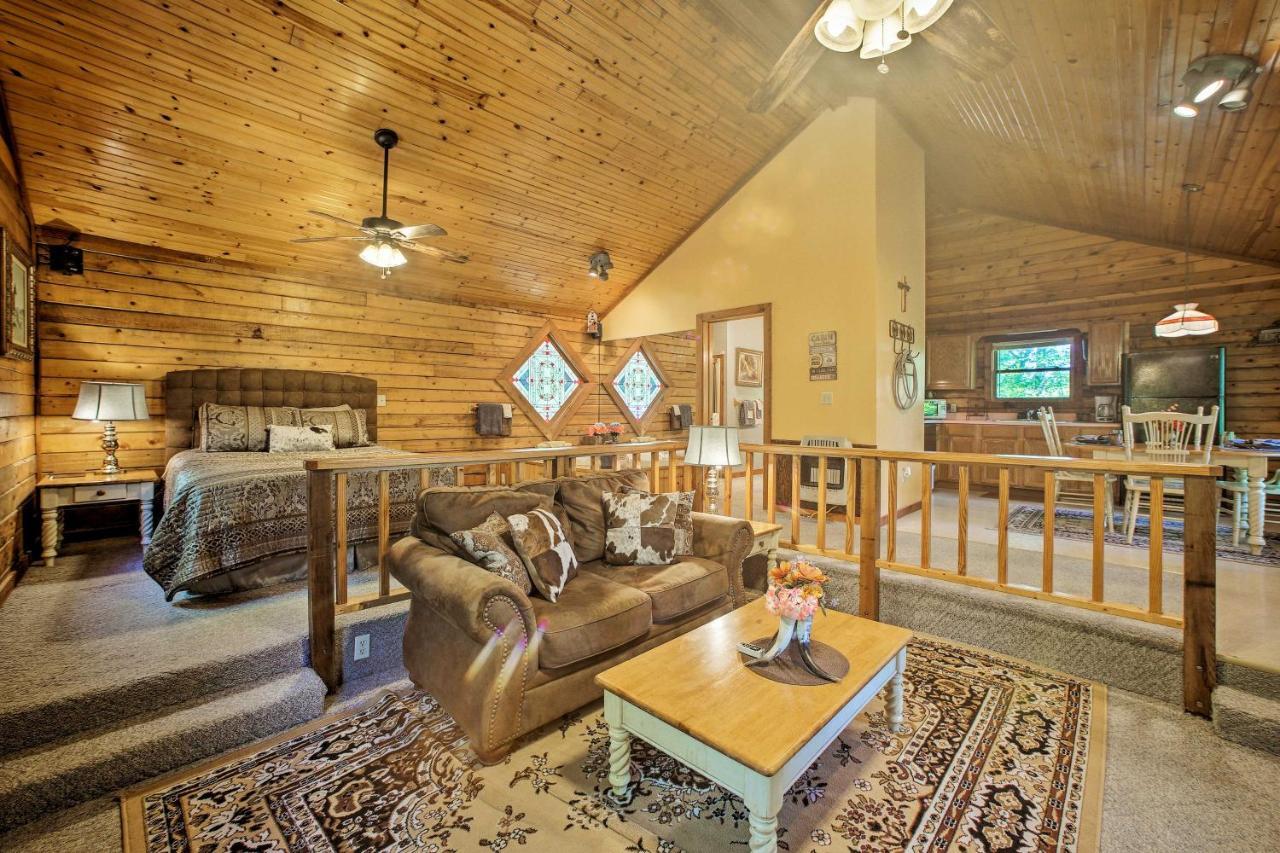 Secluded Studio 1 Mi To Thorncrown Chapel Eureka Springs Esterno foto