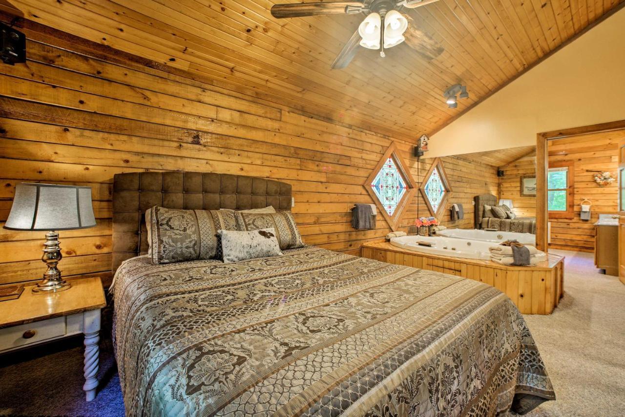 Secluded Studio 1 Mi To Thorncrown Chapel Eureka Springs Esterno foto