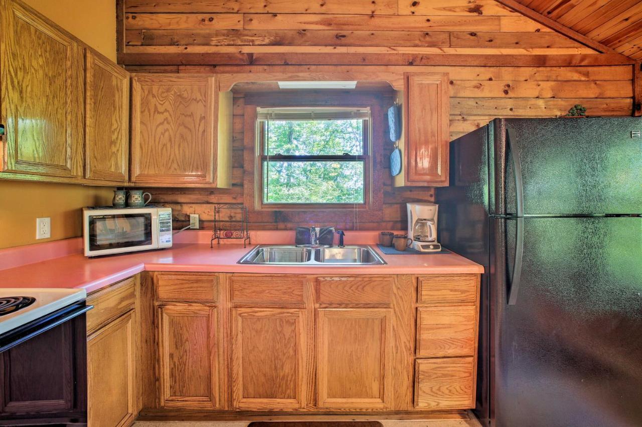 Secluded Studio 1 Mi To Thorncrown Chapel Eureka Springs Esterno foto