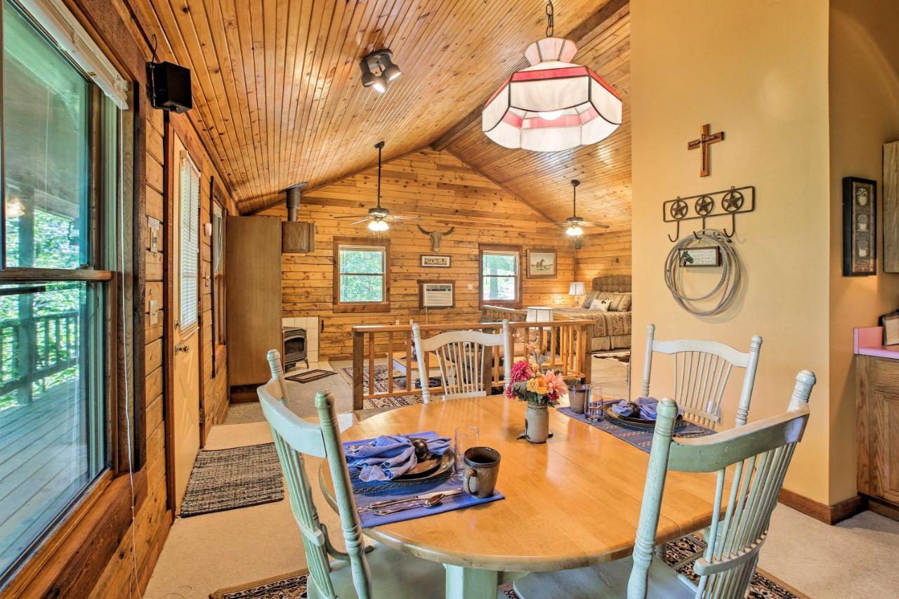 Secluded Studio 1 Mi To Thorncrown Chapel Eureka Springs Esterno foto