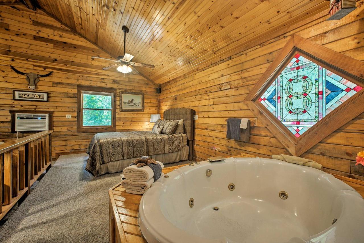 Secluded Studio 1 Mi To Thorncrown Chapel Eureka Springs Esterno foto